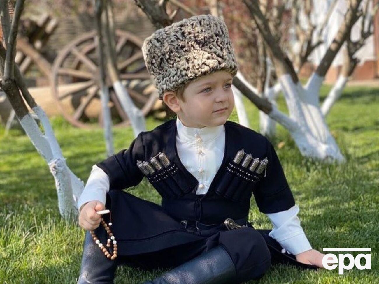 Дитина Кадирова стала власником нерухомості ще в семирічному віці