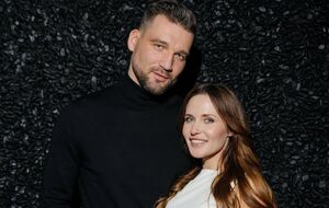 За словами першого чоловіка Денисенко, вона зраджувала його із Савранським