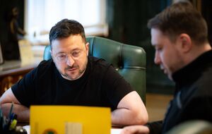 Зеленский стремится доверить ключевые государственные должности фигурам с высоким авторитетом в обществе и среди военных, пишет СМИ