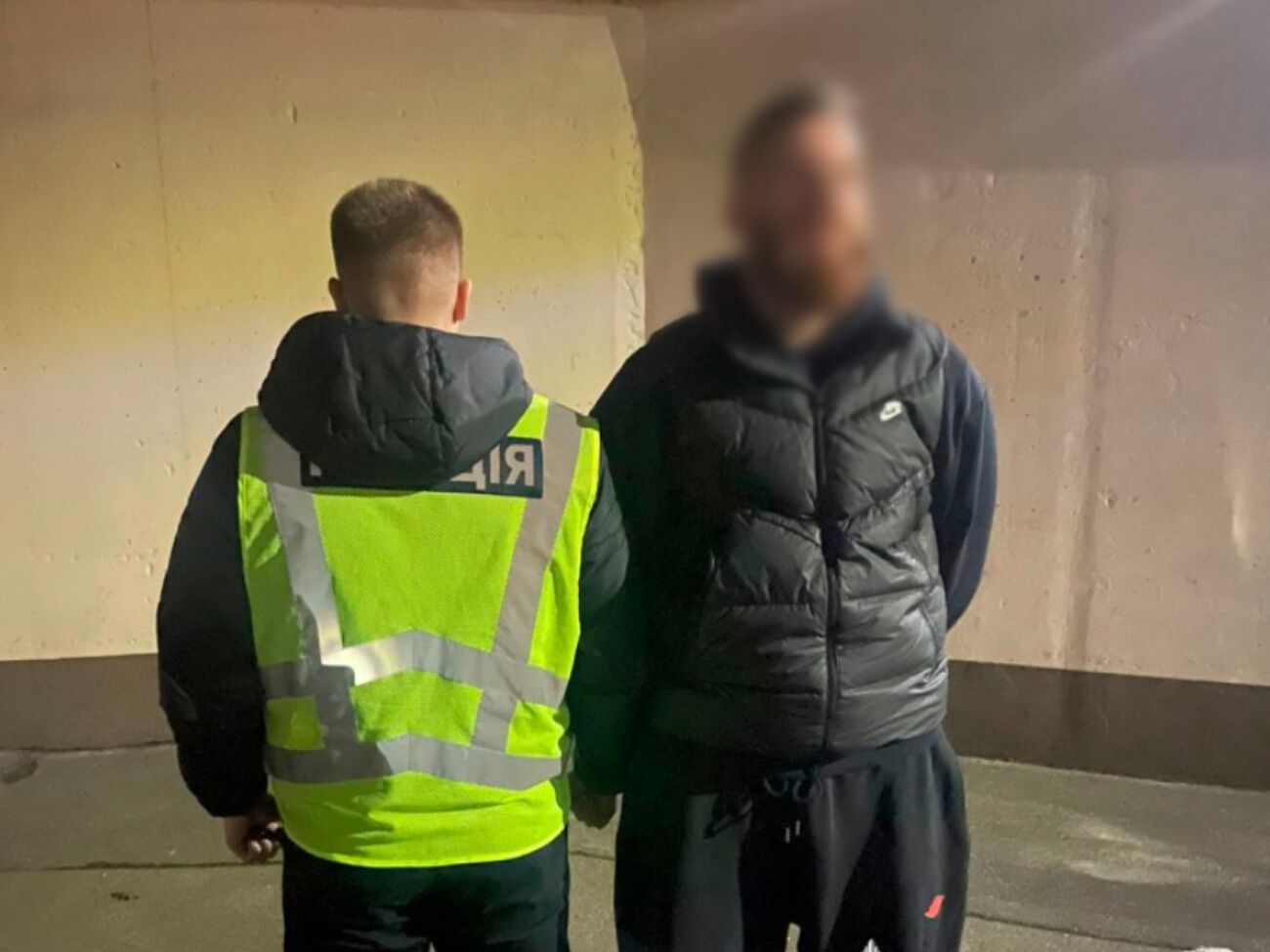 Вероятному "курьеру" может грозить до 12 лет тюрьмы