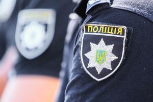 16-летнюю жительницу Тернопольского района доставили в больницу, после того, как ее избила и покусала 21-летняя тернополянка