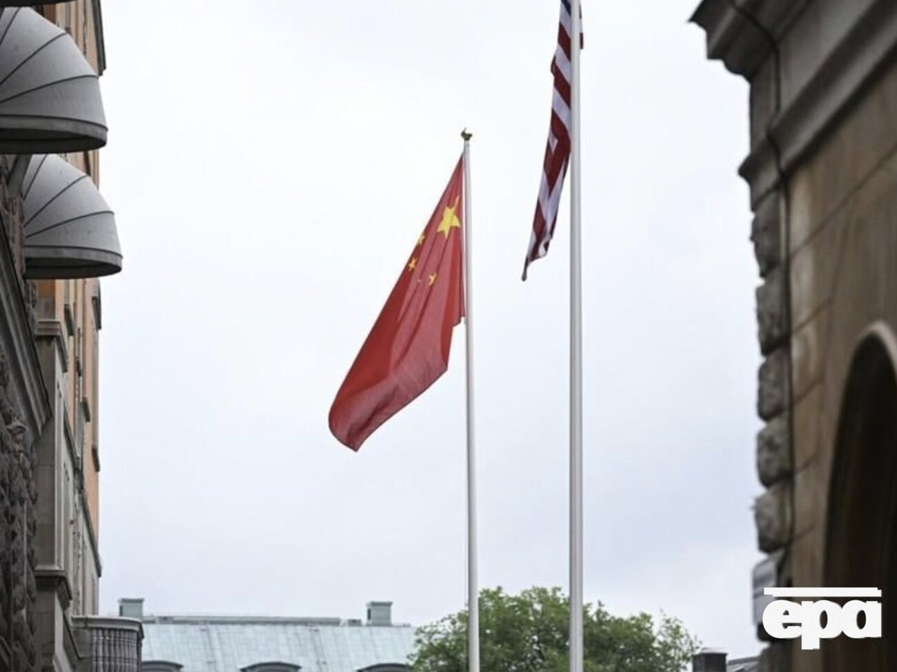 У Пекіні не розповіли, чи погодяться на запрошення Трампа