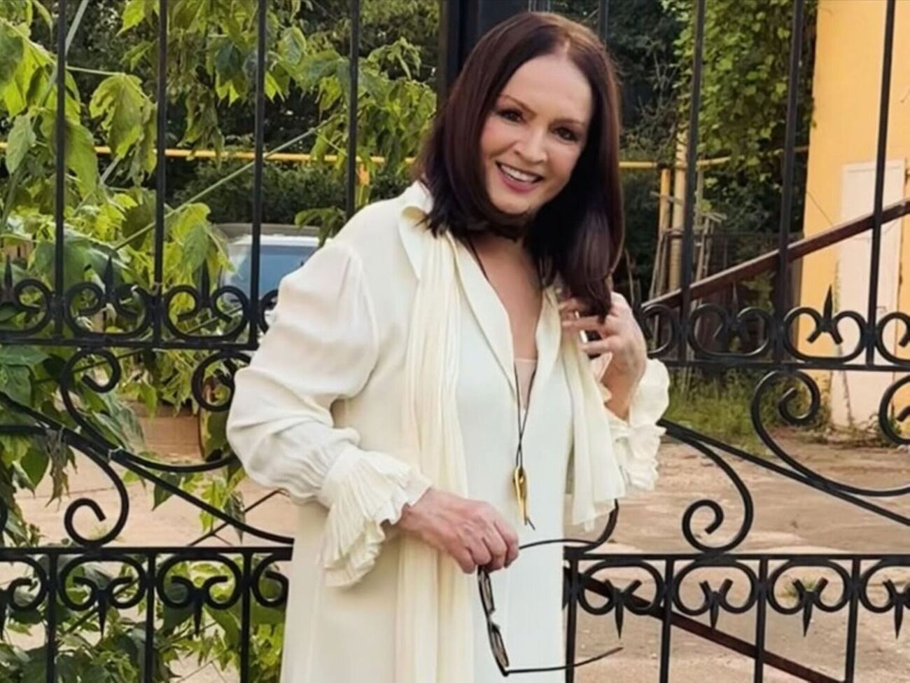 Ротару овдовела в 2002 году