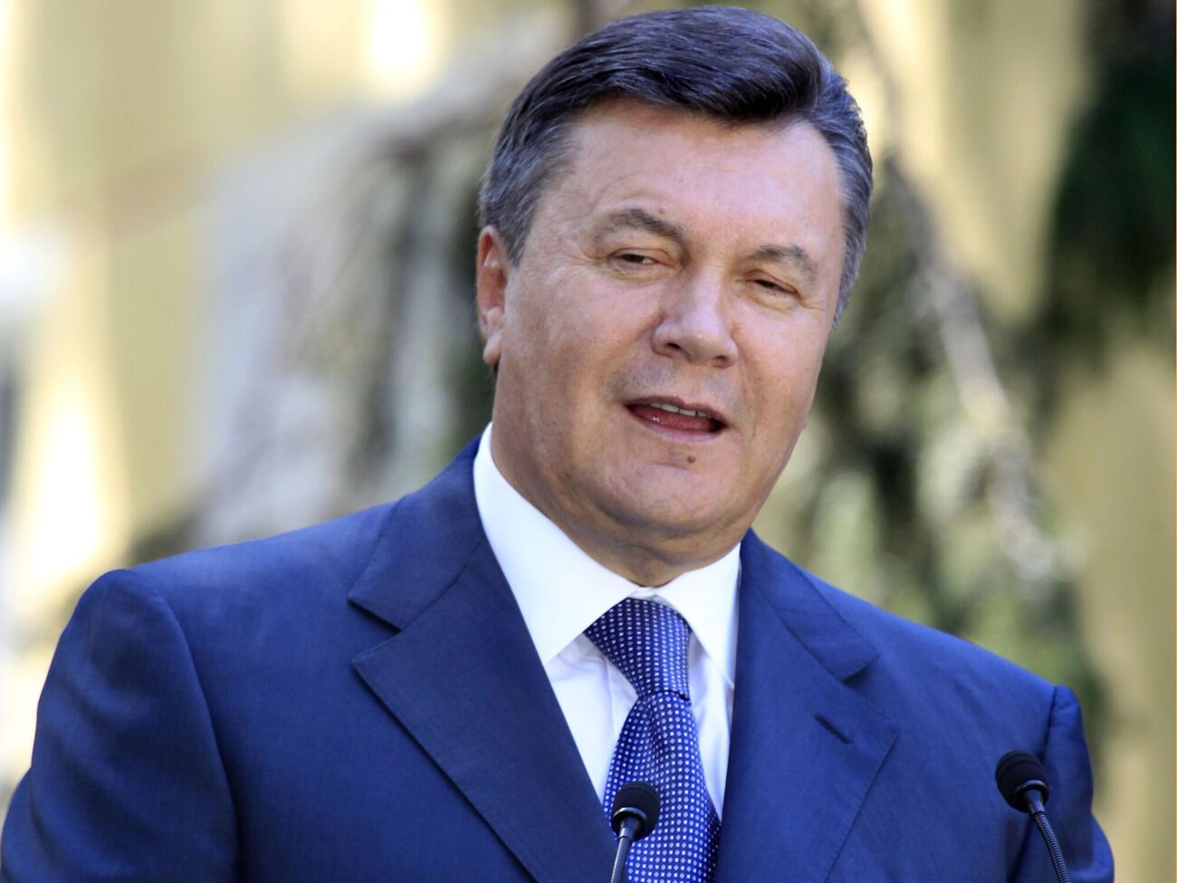 Януковича приговорили к 15 годам лишения свободы