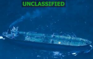 Судно перебуває під санкціями різних країн