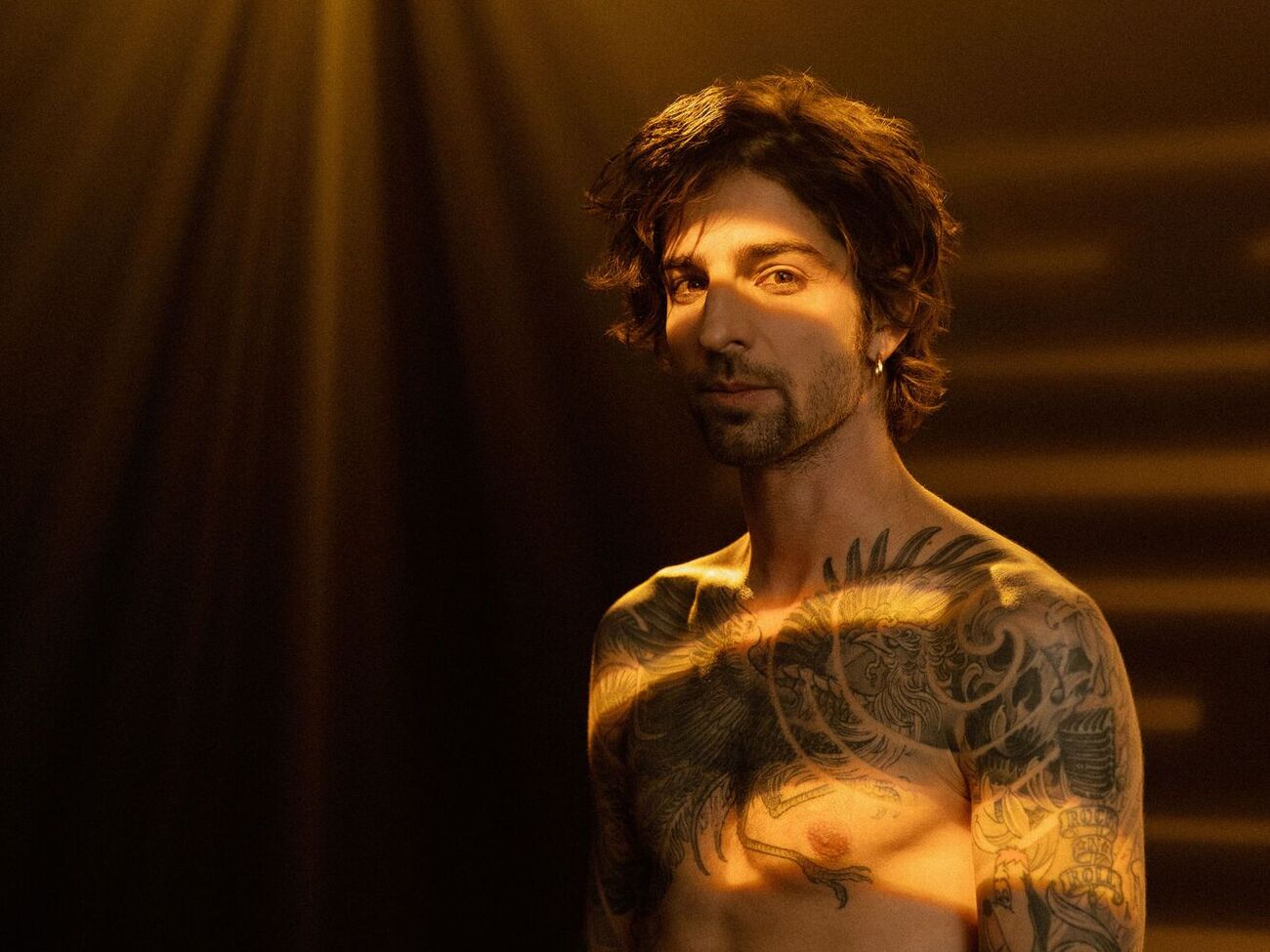 Dantes: Я б сказав, що це пісня про пристрасть і її темний бік