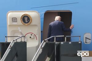 Президент США пересел на резервный борт
