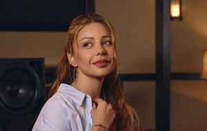 Тина Кароль: Я хотела объединить композицией всех, а объединила всех против себя