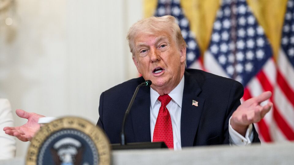 Трамп 21 января потребовал немедленных переговоров, чтобы обсудить вопрос приобретения Гренландии США