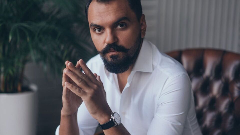 Ясинський: У нашому селі місцеве кафе відкрило свої двері всім, кому потрібні світло і тепло, і зараз воно нагадує хаб