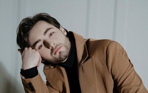 Khayat: Коли електрики довго немає, працюю або в кафе поруч із домом, або в коворкінгах