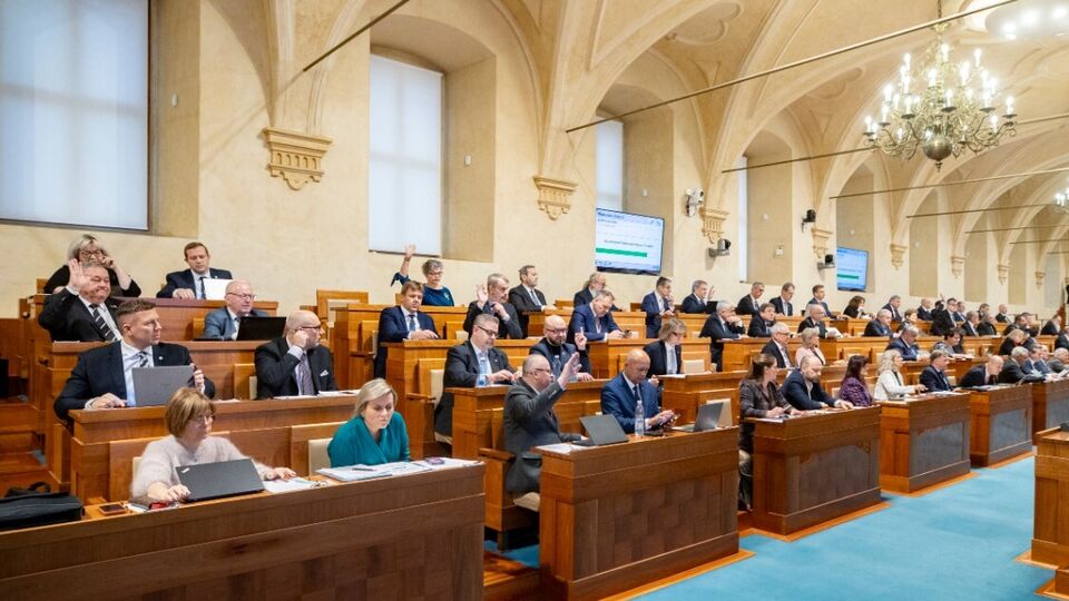 Сенат Чехии подтвердил свою поддержку Украине как стране, которая подверглась нападению