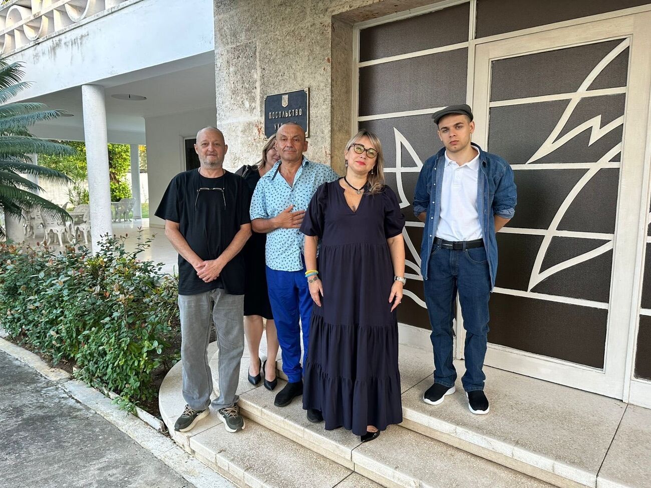 Звільнені українці їдуть до своїх рідних, заявив Сибіга