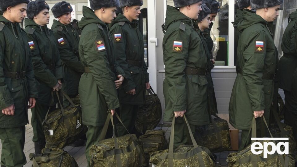 Военных с фронта направляют в Крым для усиления российской ПВО