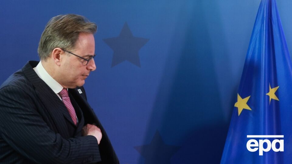 Вопрос о замороженных активах РФ будет решен после окончания войны, заявил Барт де Вевер