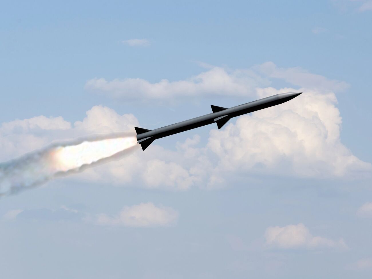 За даними ЗМІ, армія РФ вдарила по Україні ракетою, яку раніше вивели з експлуатації