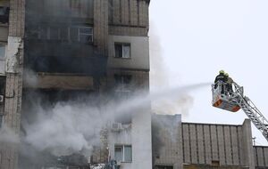 Российский удар частично разрушил 16-этажку