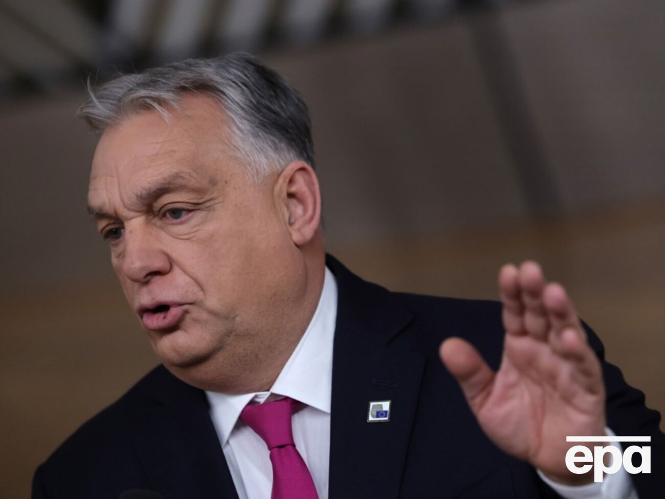 Орбан отметил, что он – свободный человек