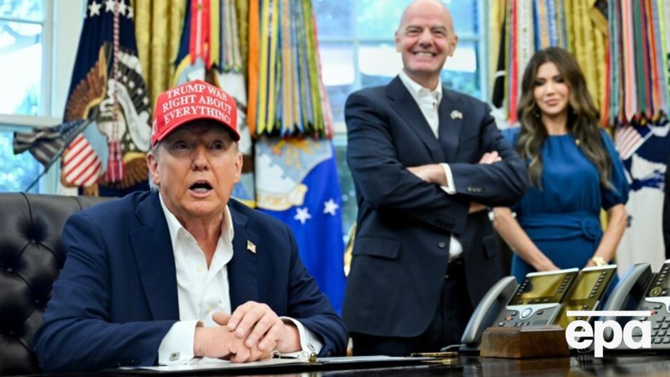 Трамп получал от Инфантино "премию мира" ФИФА