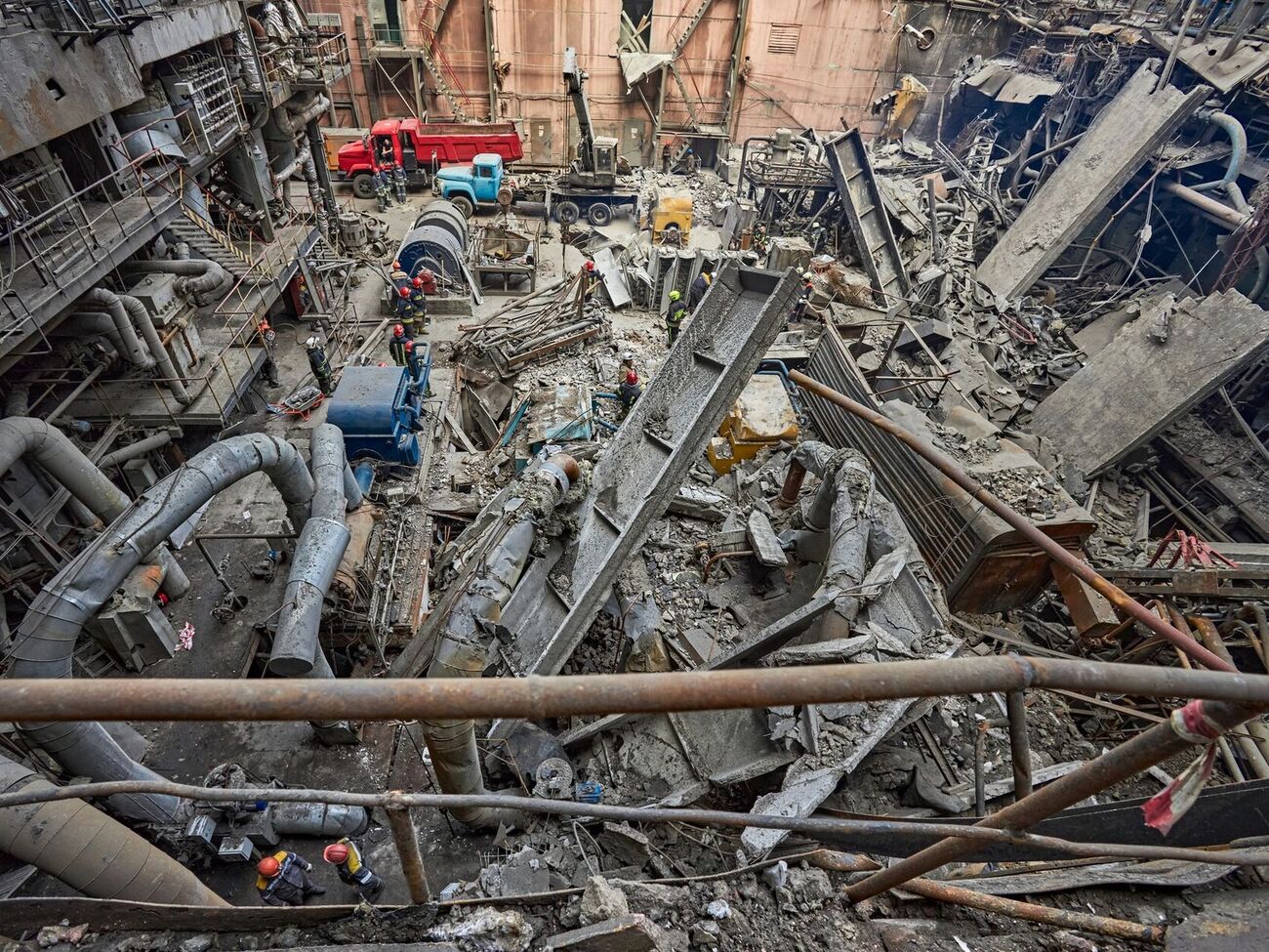 Энергетики работают на холоде круглосуточно, на пределе своих возможностей, отметили в Минэнерго