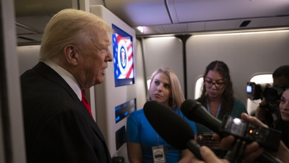 Трамп сообщил, что "принимает много аспирина"