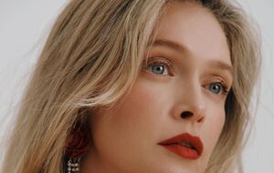 Брежнева проигнорировала критику в сети