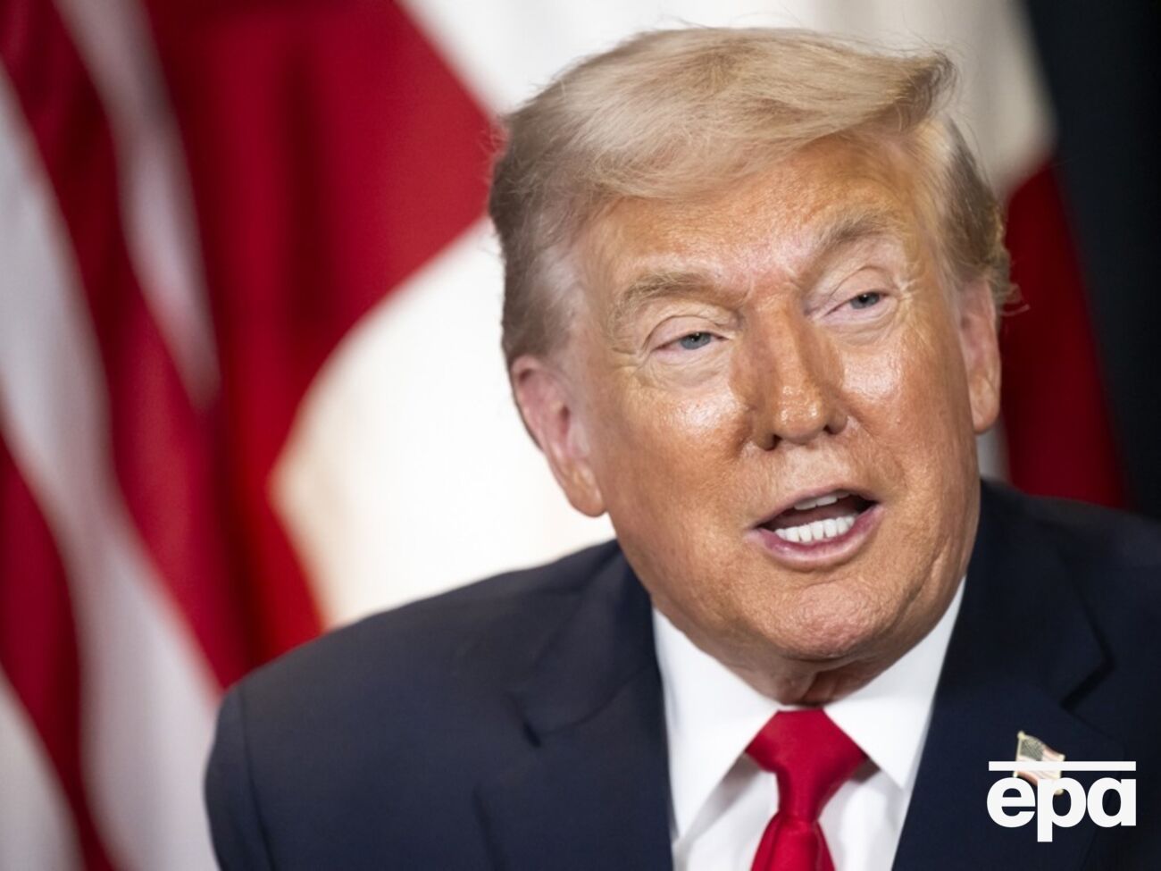 У США "вторгаються" нелегальні мігранти з Мексики, заявив Трамп