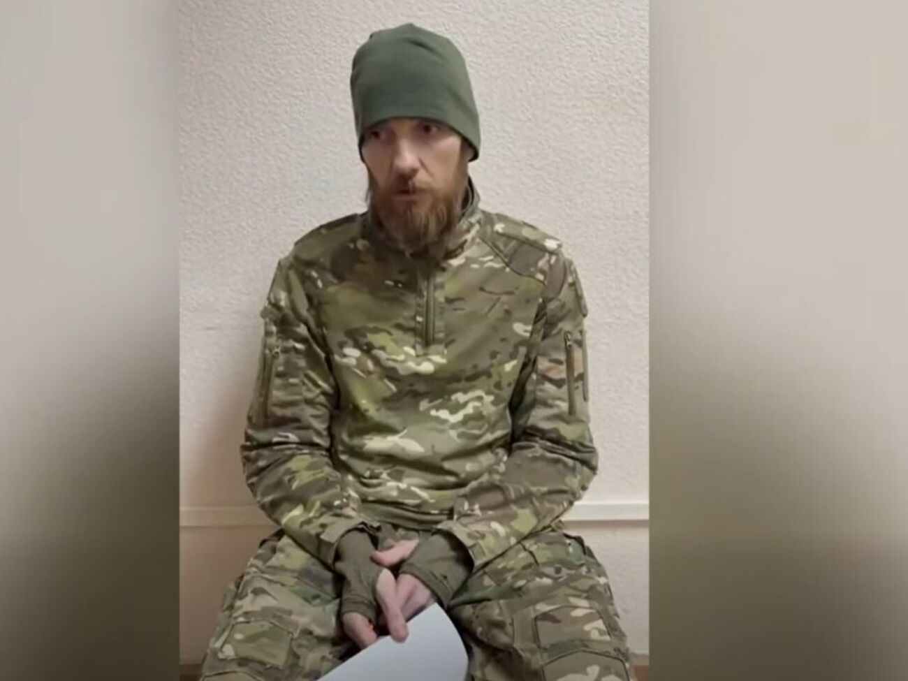 Скобелев лично расстрелял из автомата АК-74 четверых военнослужащих ВСУ в Курской области РФ