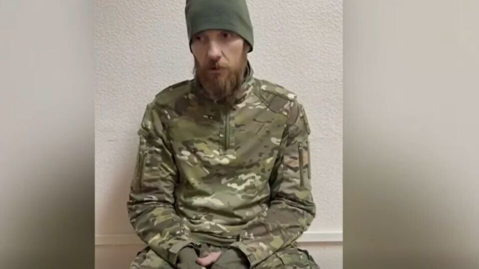 Скобелев лично расстрелял из автомата АК-74 четверых военнослужащих ВСУ в Курской области РФ