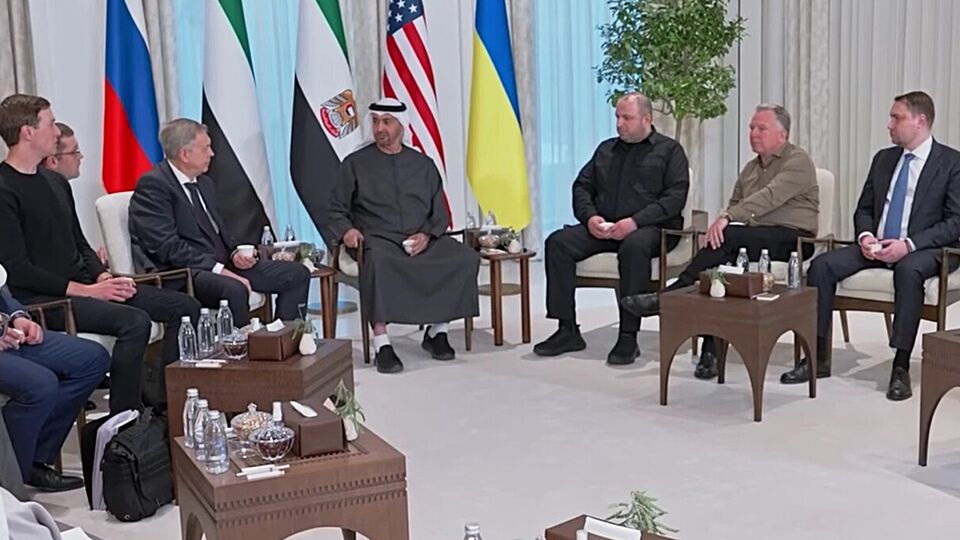 Президент ОАЭ шейх Мохамед бин Заид Аль Нагаян встретился с главами делегаций
