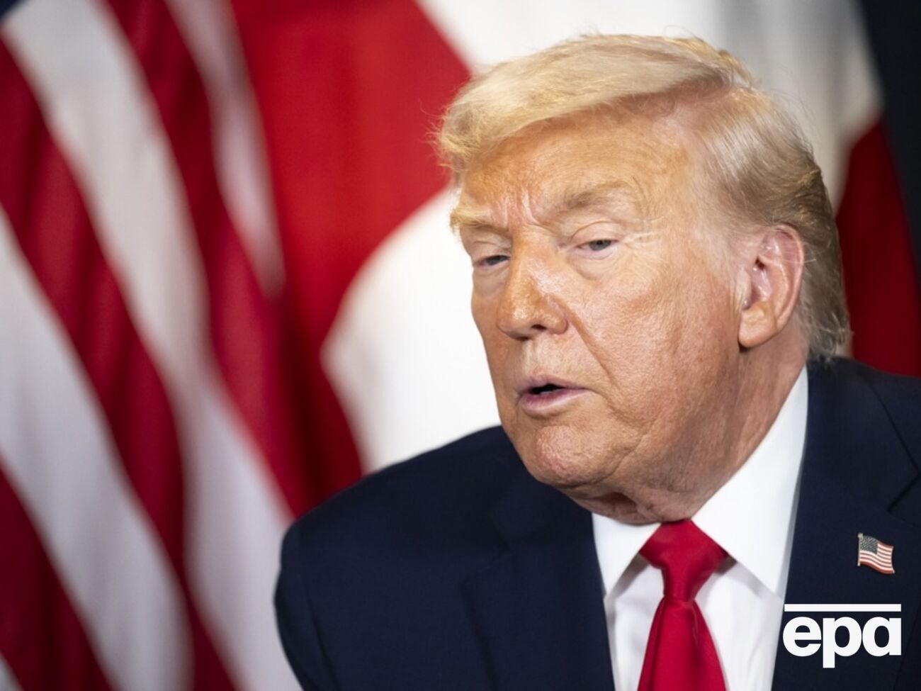 Китай "поглотит" Канаду, считает Трамп