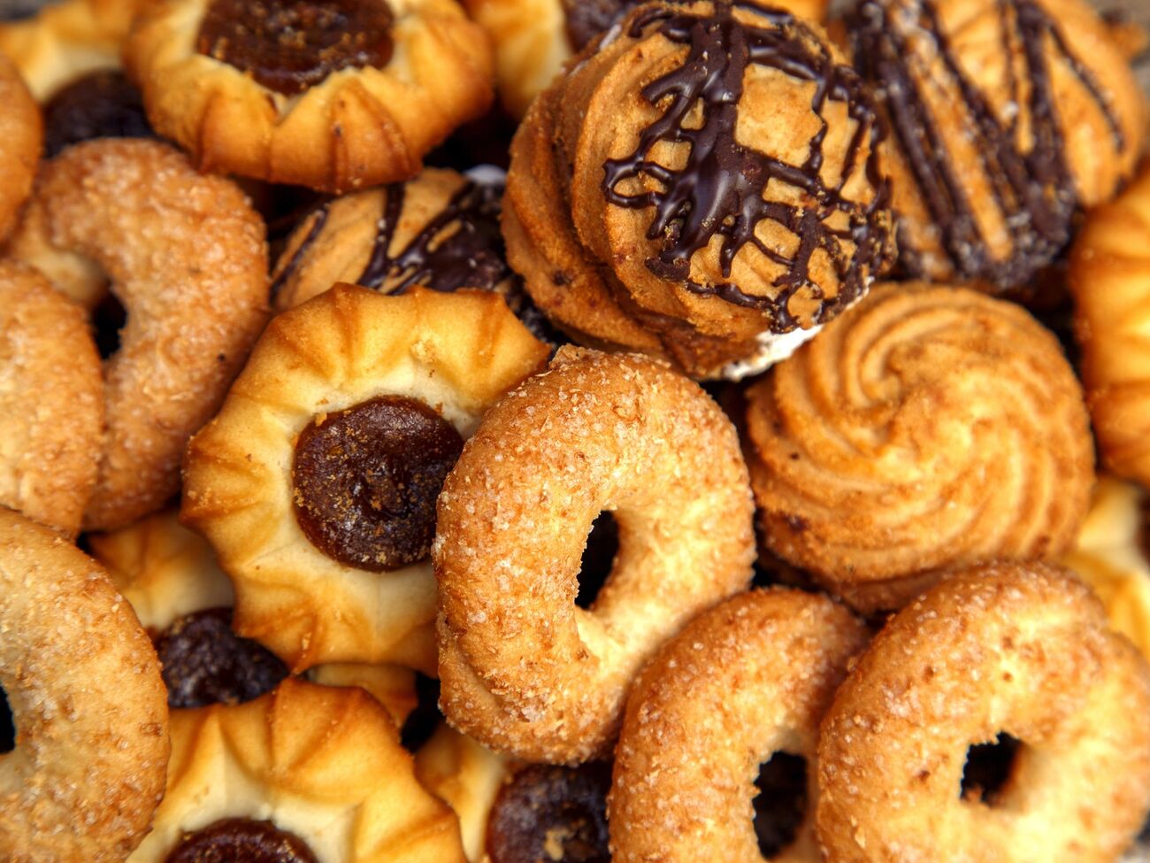 Для теста понадобится 170 г масла