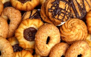 Для теста понадобится 170 г масла