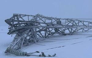 Губернатор Мурманської області показав опору ЛЕП, яка обвалилася