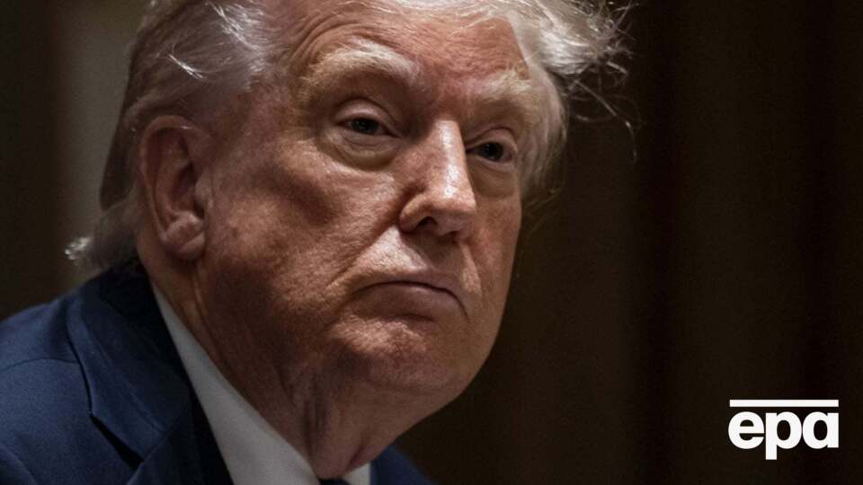 Трамп заявив, що йому не можна говорити про таємну зброю США