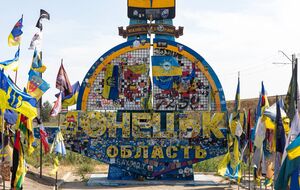 Под переименование подпадают 11 районов в трех городах Донецкой области