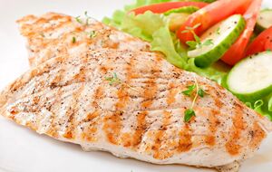 Для маринада понадобится 50 мл апельсинового сока