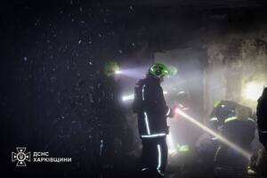 У Харкові були влучання в будівлю навчального закладу і по території об'єкта, де "також сталася пожежа", розповіли в ГУ ДСНС в області