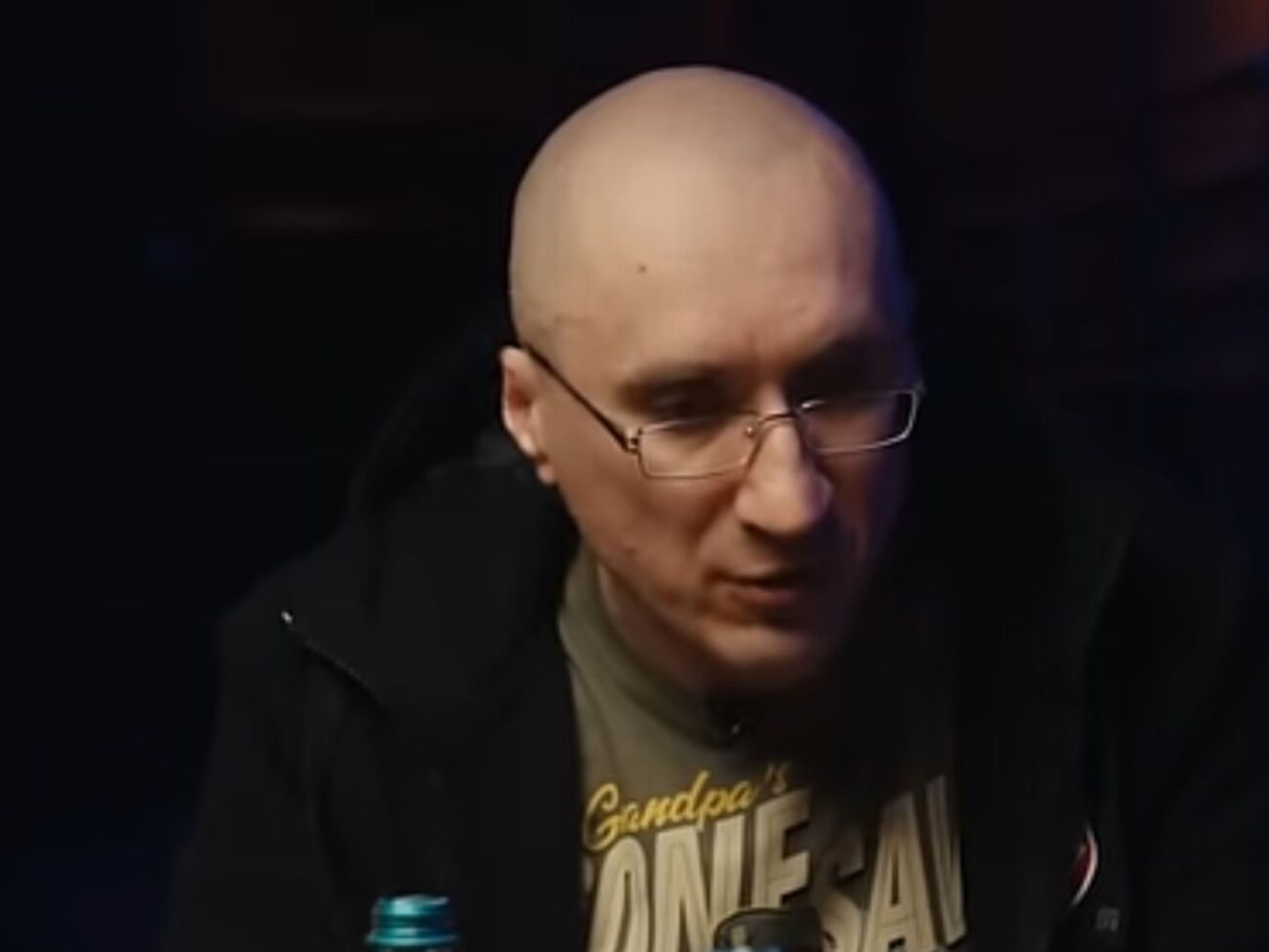 Это наглядная иллюстрация безграничной фальши и лицемерия российского культа "ВОВ"