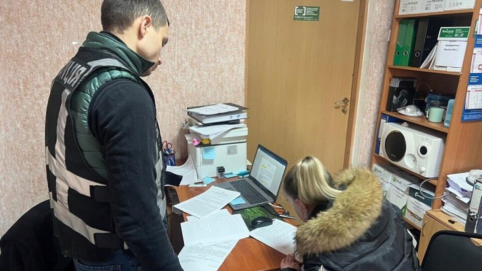 Дитину із сім'ї вилучили, матері може загрожувати до шести років ув'язнення