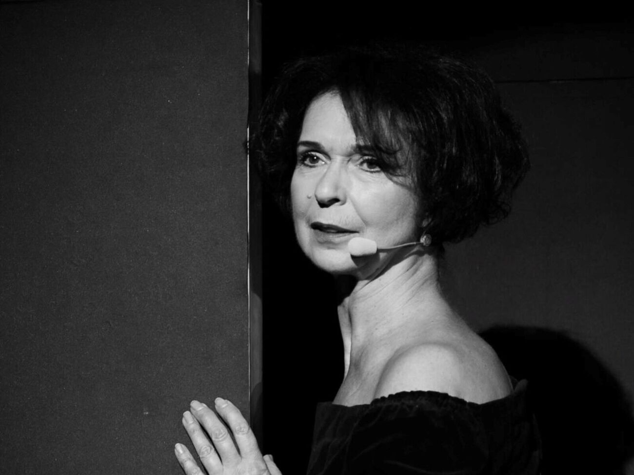 Плашенко народилася 29 грудня 1955 року у Львові