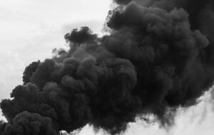 Из-за удара загорелись нефтепродукты