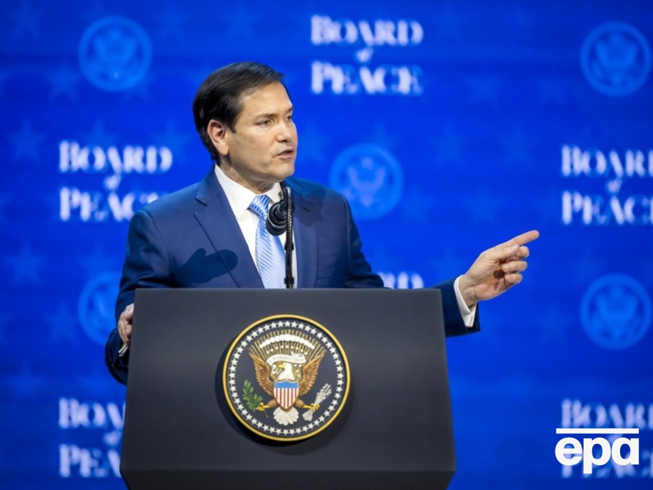 Рубіо розповів, як спить у літаку президента