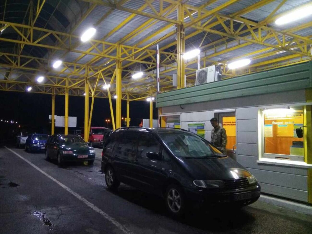 ДПСУ веде загальну статистику перетину кордону України, але не виокремлює її за віком чи статтю