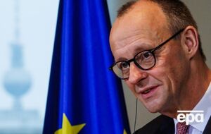 Украина должна иметь перспективу стать членом ЕС, но это более долгосрочный процесс, отметил Мерц