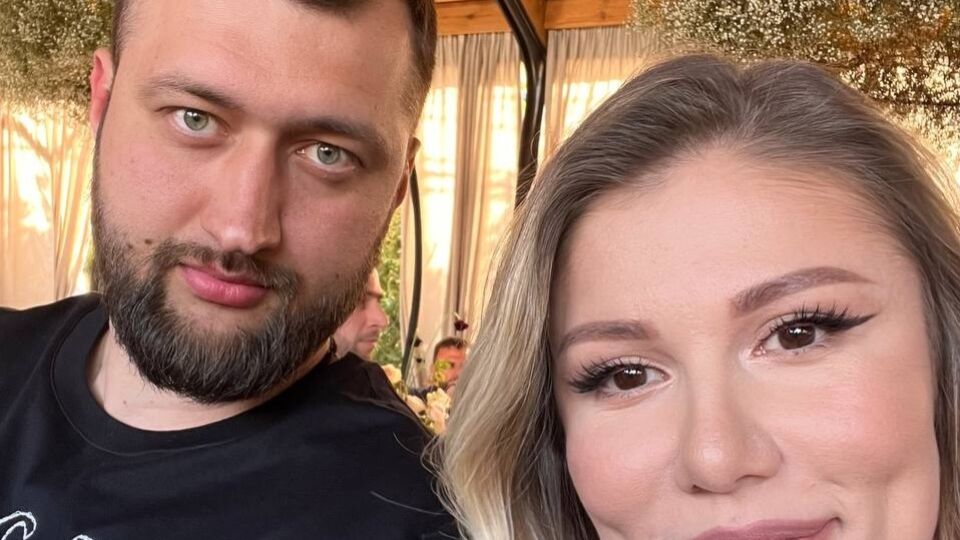 Омаргалиева мужу: Каждый день я вижу твою силу, мужество и доброту