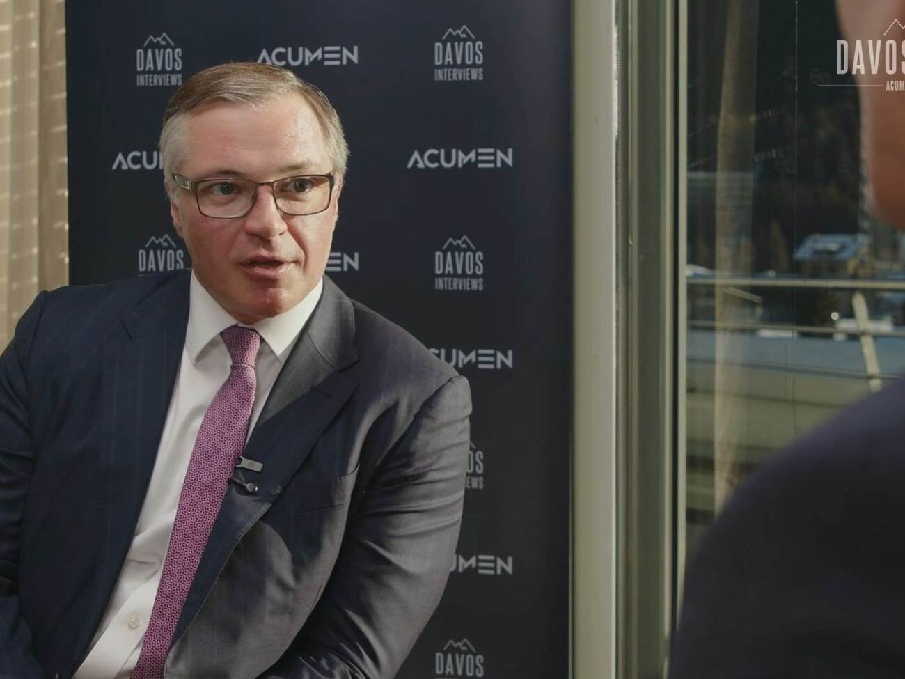 Во время войны компания перестроила логистику, адаптировала цепи поставок и сосредоточилась на безопасности персонала, сказал Рыженков