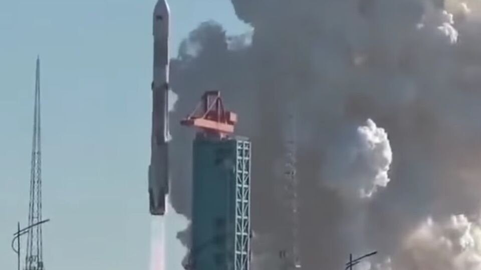 ZQ 3 R/B запустили 3 декабря 2025 года