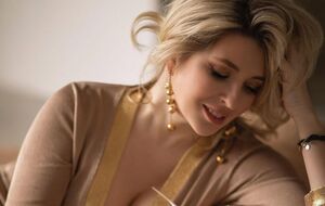 Павелецька: Зараз у Києві холодно, немає світла, а в нас є і світло, і шампанське, і кава