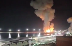 Каракас бомбардують із ночі